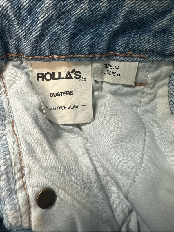 ROLLA'S Light Wash Distressed Denim Shorts - Image 4