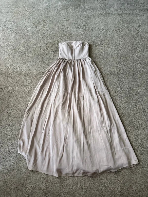 Vera Wang Strapless Pale Purple Dress - Image 3