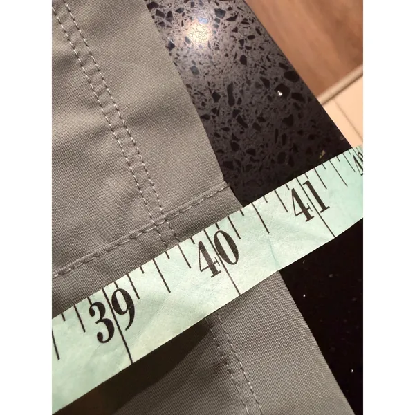 Nike Dri-FIT‎ Gray Smocked Waist Cropped Tapered Track Pants Womens 2X Plus Size - Image 8