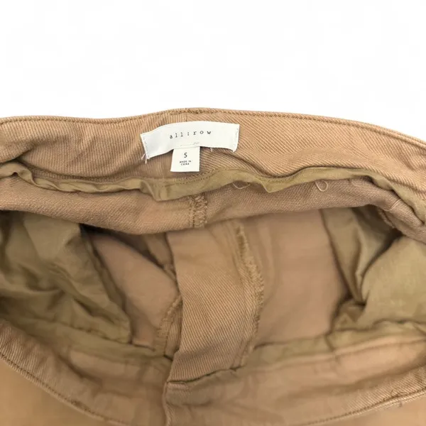 Mini cargo skirt boutique brand small - Image 3