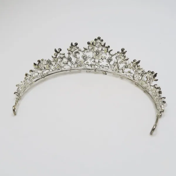Wedding Tiara - Azazie Avenetian Rhinestone and Pearl Tiara - Image 7