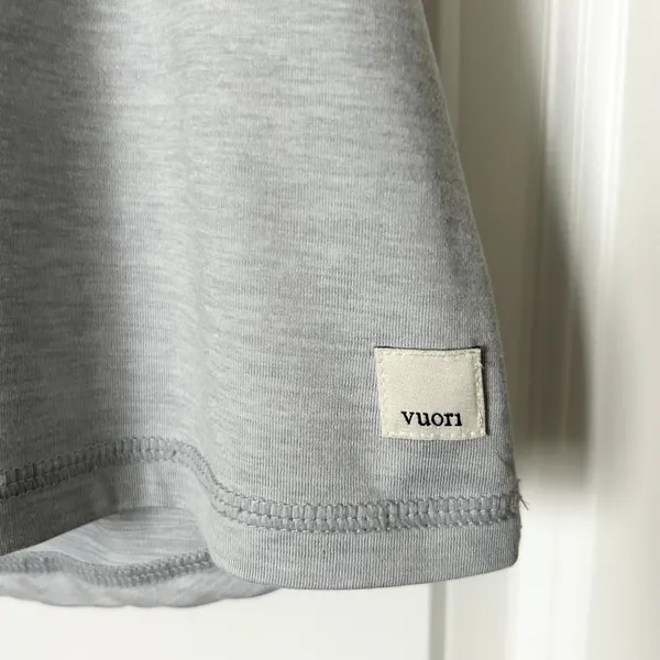 Vuori Lux Performance Tank Top Heather Grey Racerback Workout Shirt Size Small - Image 3