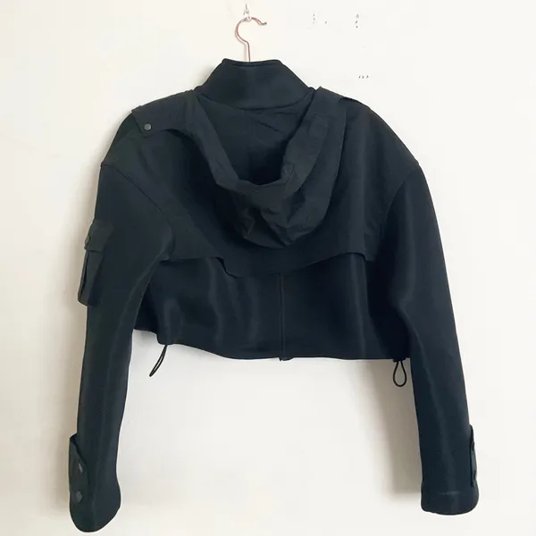 Alo Yoga Cropped Engage Cargo Parka Black S - Image 5