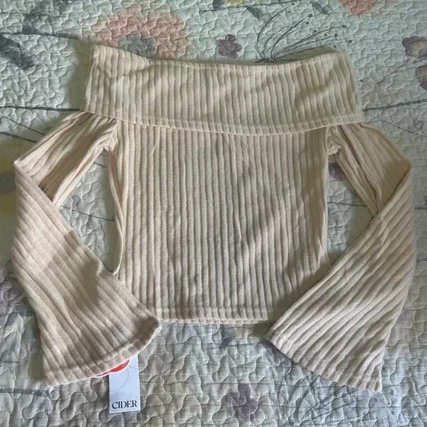 NWT Cider Off the Shoulder Sweater - Image 2
