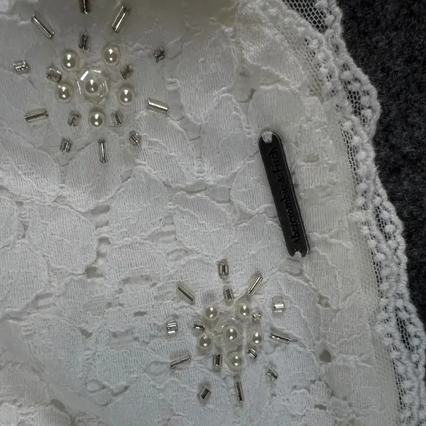 Abercrombie & Fitch White Floral Lace Beaded Pearl Shorts 1V1974 Womens L NEW - Image 9