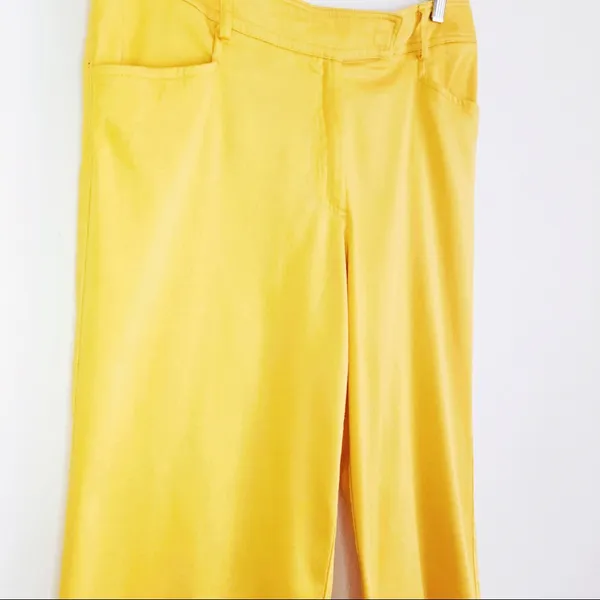 Yellow wide legs capris Size 12 - Image 3