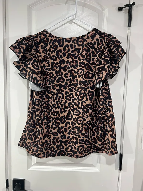 Emery Rose Shein Blouse - Image 4