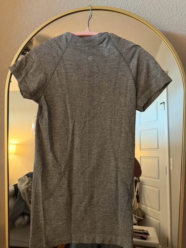 Lululemon Swiftly Tech - Image 3