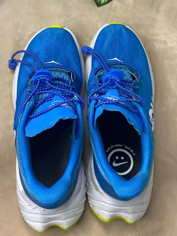 Hoka One One Carbon X 2 Diva Blue Citrus Womens size 6 - Image 7