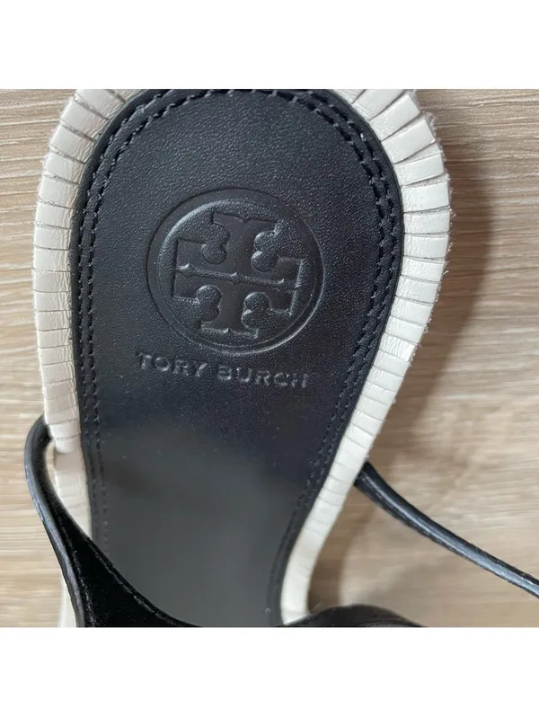 Tory Burch Miller Fringe T Strap Sandals Black Size 7 Neutral Leather Luxury - Image 5