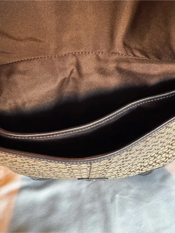 Coach Brown Vintage Signature Canvas Shoulder Bag with Dark Brown Leather Trim - Image 5
