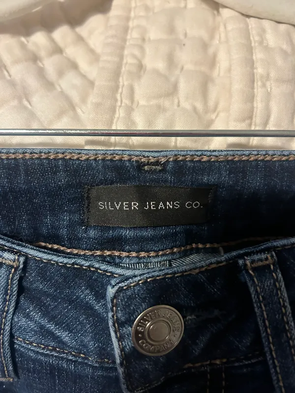 Silver Jeans Co Bootcut Jeans - Image 4