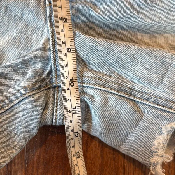 Old Navy high rise curvy og straight button fly distressed shorts 4 - Image 5