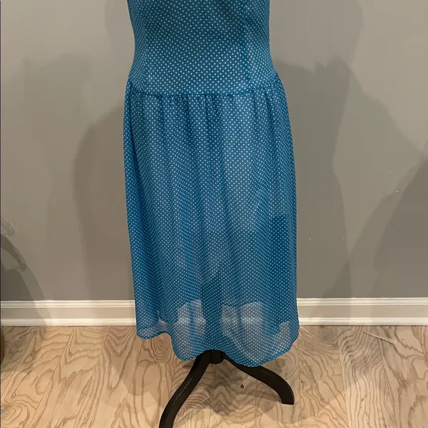Blue Polka Dot Sleeveless Midi Dress with retro looks ties in back - Image 2