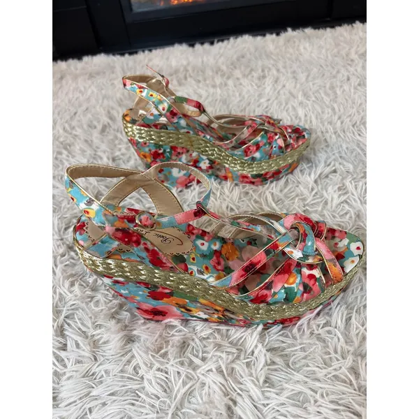 Poetic Licence Floral Wedge Sandals Women's 9 Multicolor‎ Open Toe Ankle Strap - Image 5