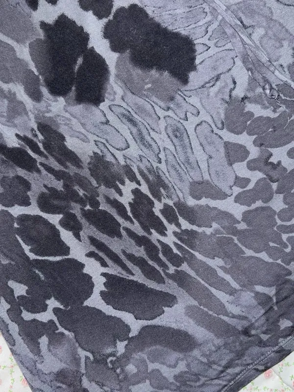 Gray strapless animal print dress - Image 5