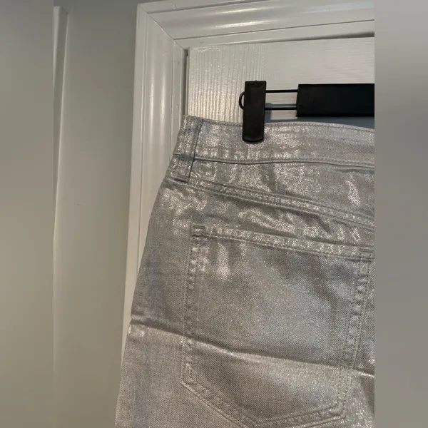 NWT Old Navy Size 8 Silver Shine Metallic Zip Stretch Denim A Line Mini Skirt - Image 6