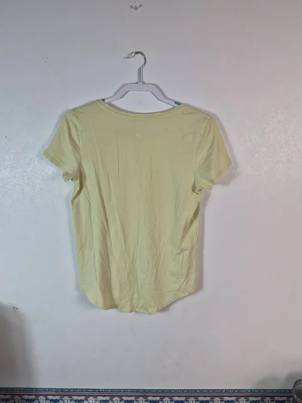 Lululemon 6 Love V Tee - Image 5