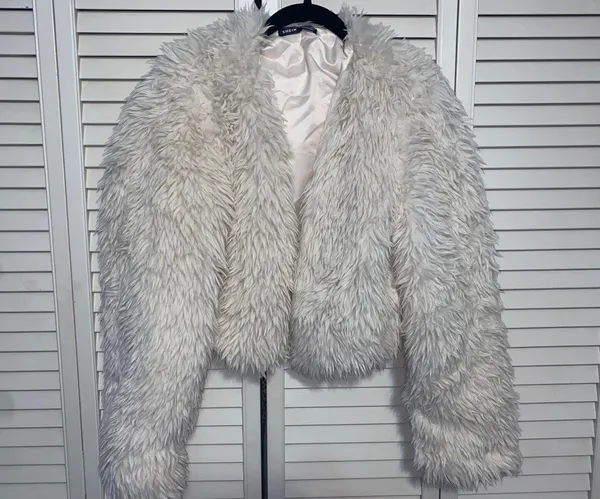 SheIn White Fur Coat - Image 2
