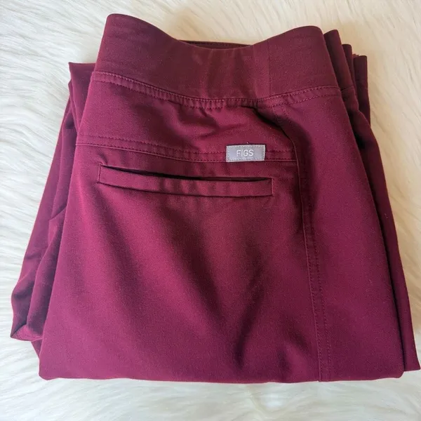 Figs Women's Technical Collection Scrub Pants Red Burgundy Size Medium - Image 9