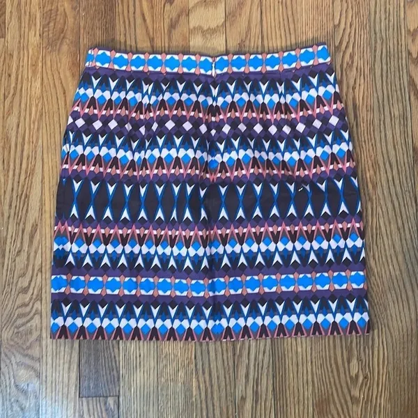 J. Crew Geometric‎ Print Mini Skirt Size 4 Purple Blue Pink White Indie sleaze - Image 2