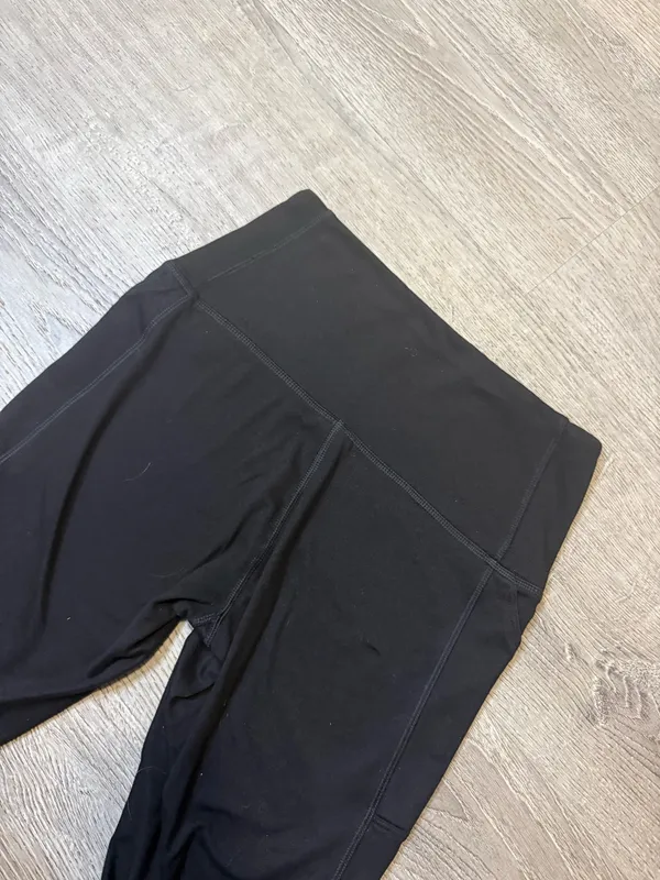 PINK Victoria's Secret leggings - Image 3