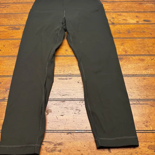 Lululemon Align High-Rise Crop 21 Dark Olive Green Leggings‎ Size 10 LW6BANS - Image 2
