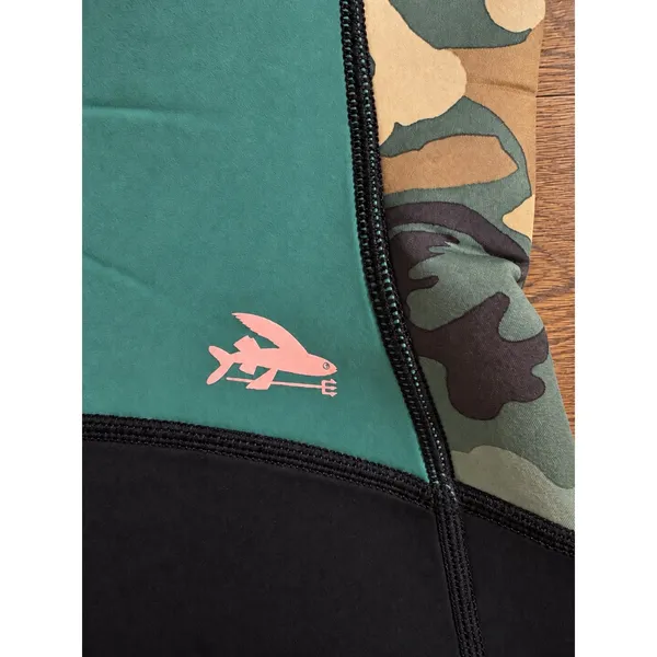 Patagonia Women's Yulex Shorty Wetsuit 4 Camo Green Black Spring Suit 86459 - Image 8