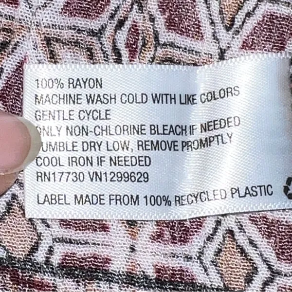 Knox Rose Multicolor Patterned Top - Image 11