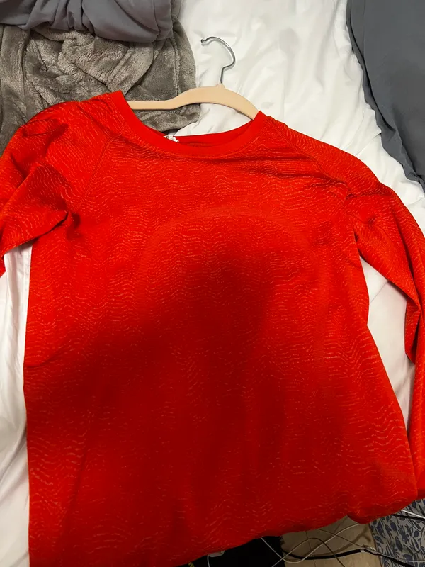 Lululemon Swiftly Tech Long Sleeve - Image 2