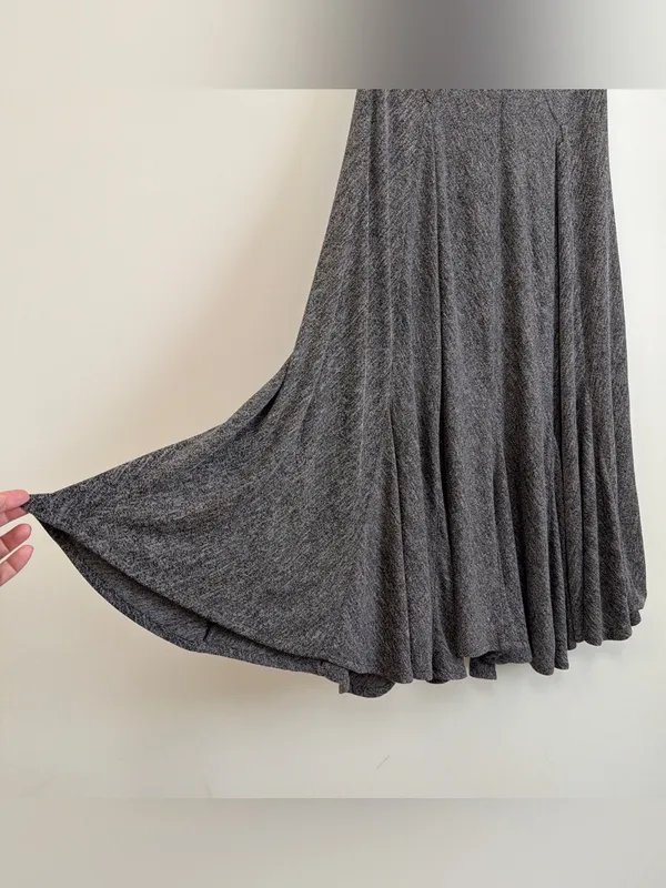 Young Threads Graphite Heathered Knit Bias Cut Godet Maxi Skirt Boho NWT Size S - Image 5