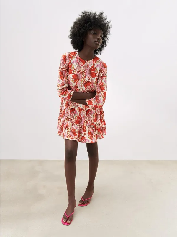 ZARA Sharon Crinkled Textured Floral Print Tiered Mini Dress Red/Pink Sz Large - Image 2