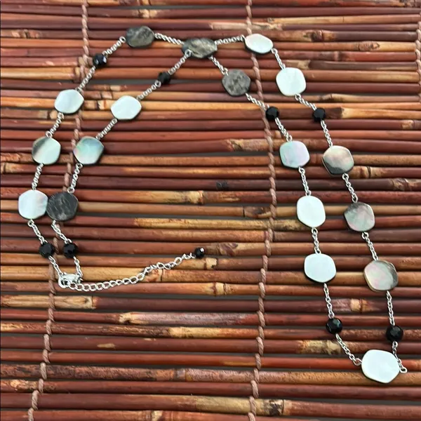 Lia Sophia Silver and Black Necklace - Image 3