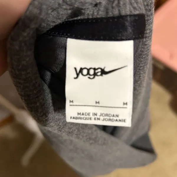 NIKE women’s Yoga Luxe Ribbed Cover Up‎ Sweater gray size M - Image 7