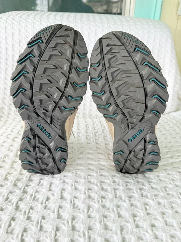 Columbia Crestwood Women's Hiking Shoes Size 7.5 Beige Teal Trail Sneakers Low - Image 10