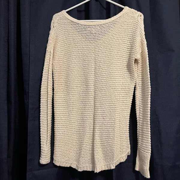 American Eagle Sweater - Image 3