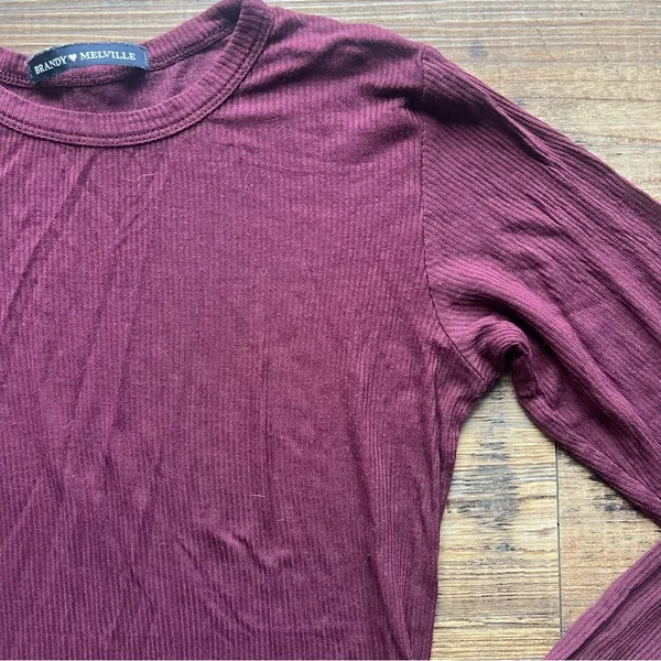 Brandy Melville Womens Burgundy Long Sleeve Shirt Soft Stretch One Size - Image 2