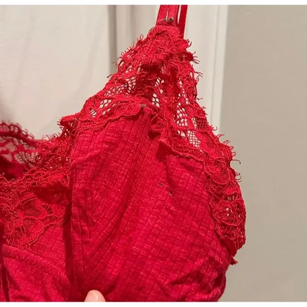Aerie Red Lace Bralette - Image 4