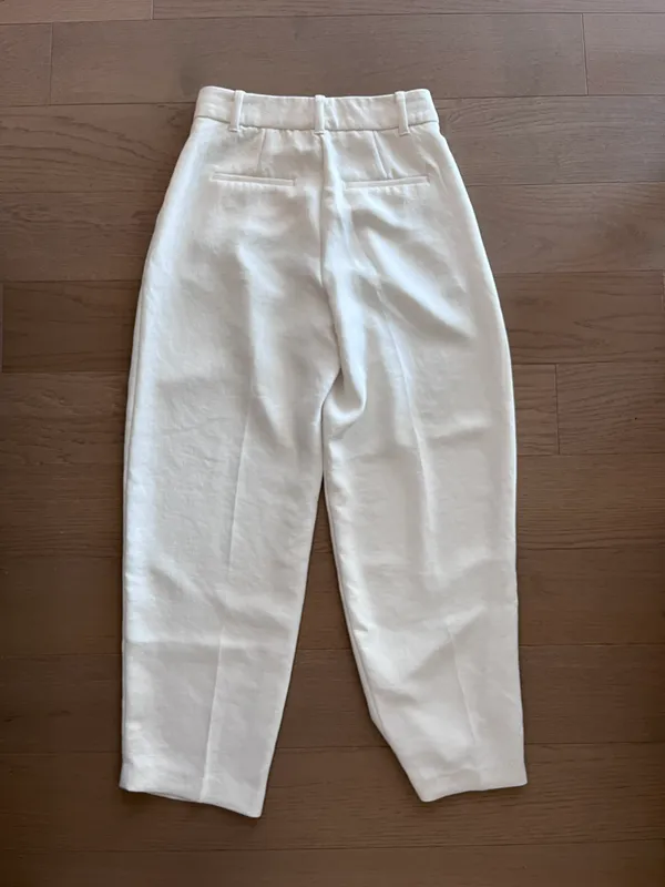 Aritzia Wilfred Carrot Pant - Image 3