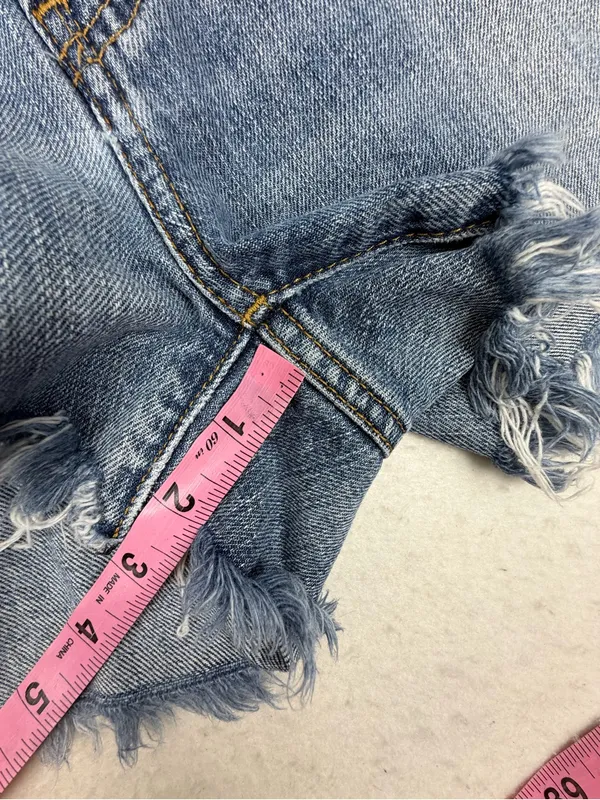 Gap 1969‎ Best Girlfriend Denim Cutoff Shorts Women’s 28 Distressed Raw Hem - Image 8