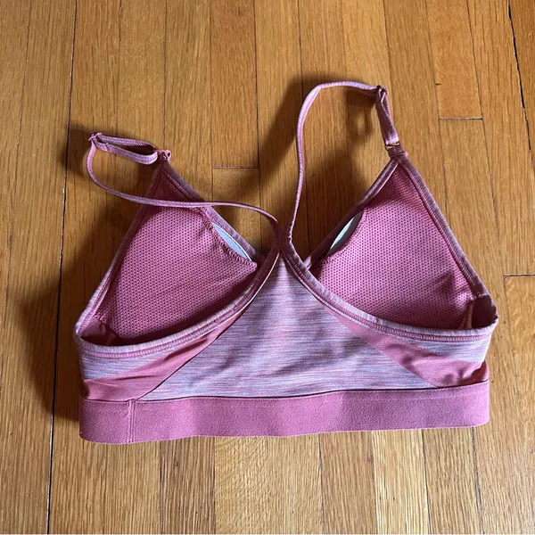 Nike Women's Indy Canyon Rust LS Padded V-Neck Sports Bra, Size XS, NWOT - Image 6