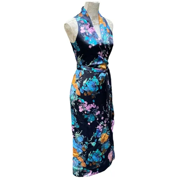 Quiet Luxury Watercolor Floral Bouquet Satin Wrap Maxi Dress Vince Designer XS - Image 8