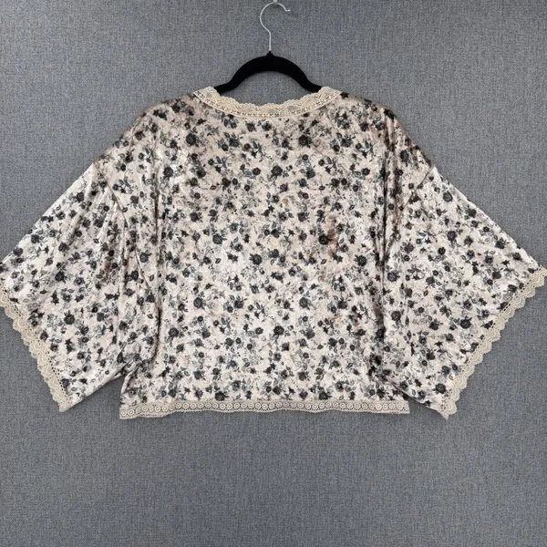 POL Velvet Floral Lace Kimono Cardigan Beige Black Large Whimsigoth Romantic - Image 3