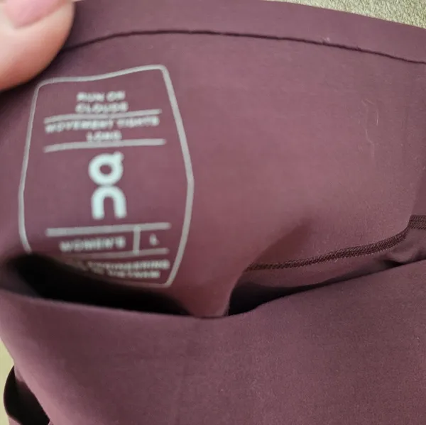 On Leggings - Image 8