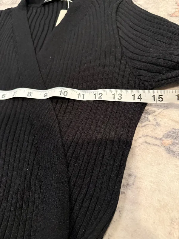 Trending Balletcore Ribbed Knit Wrap Sweater size med - Image 6
