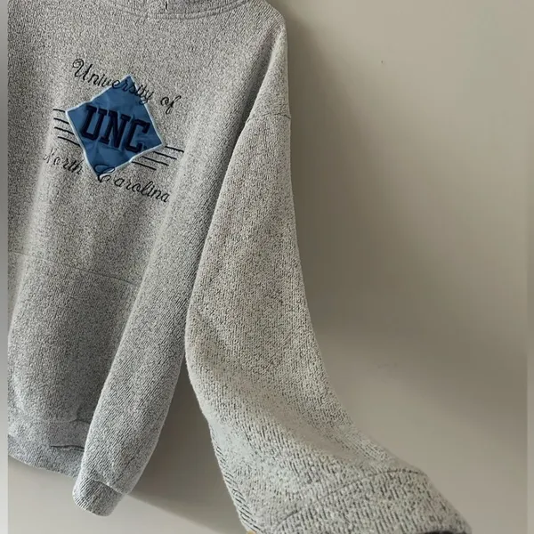UNC Tarheel Grey Sweatshirt Size XL Made in USA Fangear Casual Athletic Sport - Image 5