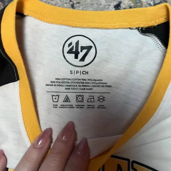 Women’s Pittsburgh Pirates '47 Brand 3/4 Sleeve White/Black Yellow Shirt Small - Image 5