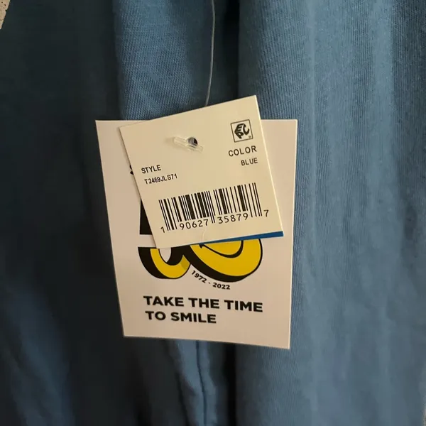 NWT Blue Long Sleeve Tee - Choose Happiness size large (111) - Image 4