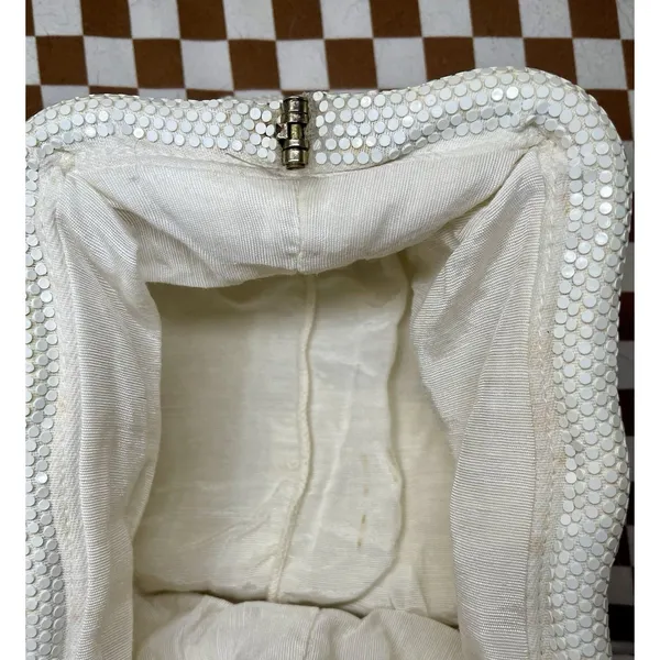 Vintage White Metal Mesh Clutch Purse Mid Century Gate Mouth Evening Bag Bridal - Image 8