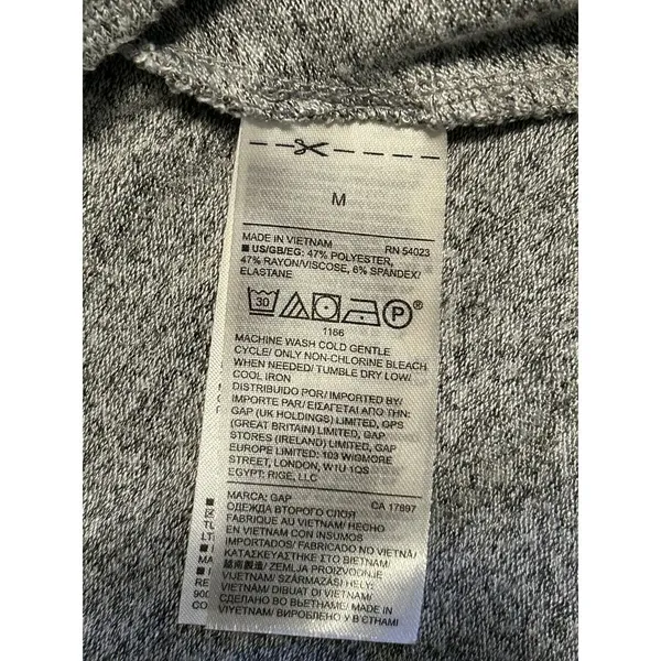 Gap Sleeveless Tank Top Women's Size Medium Long Gray Activewear Workout - Image 4